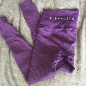 ❗️SOLD❗️Alphalete revival leggings